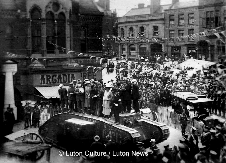 Tank on Market Hill WW1 Luton