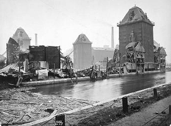 Silvertown explosion aftermath