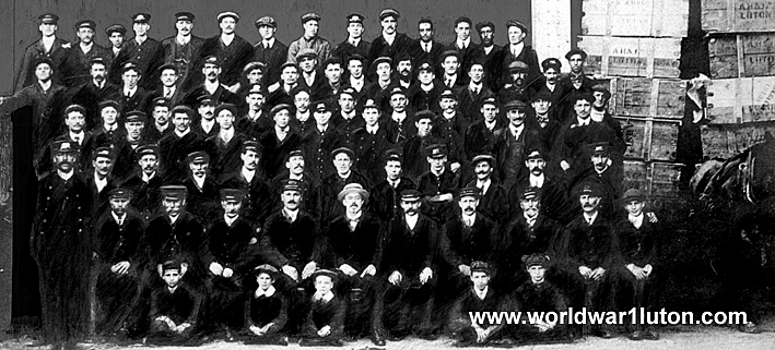 GNR railwaymen, Luton 1912