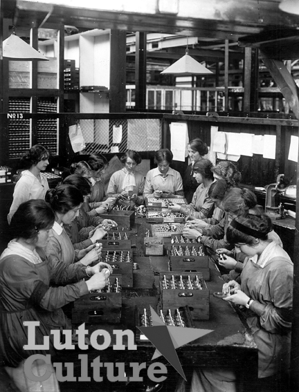 Kent's munitions girls 1916