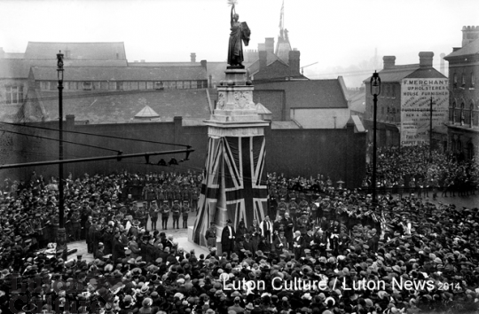 Luton War Memorial unveiling