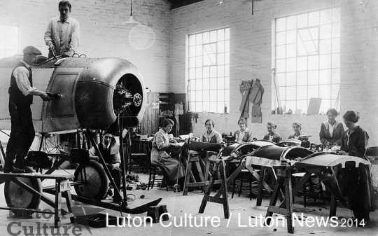 Hewlett & Blondeau factory, Leagrave, 1918