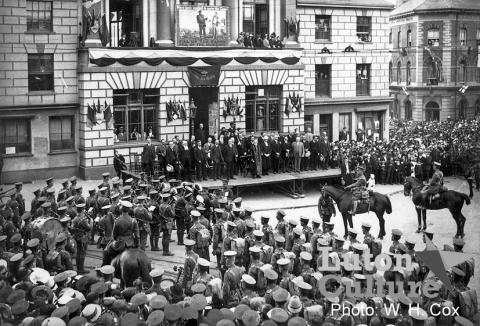 1/5th Bedfords in Luton, June 1915 1/5th Bedfords in Luton, June 1915